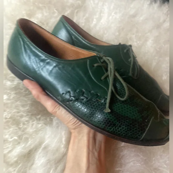 HAND MADE shoes Woven green leather with snake skin detailing. 60’s 70’s il_fullxfull.4496518792_37zi.jpg main image 2